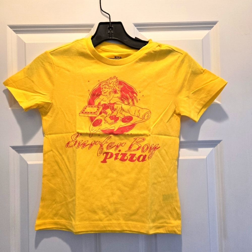 NWT Netflix Stranger Things Tee Kid’s XS Surfer Boy Pizza Graphic Tshirt Toddler